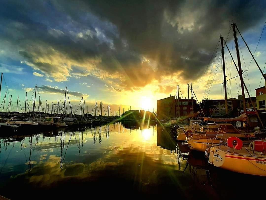 Cap D'Agde Port Lano T2 Clim, Piscine, Tennis Et Parking Eksteriør billede